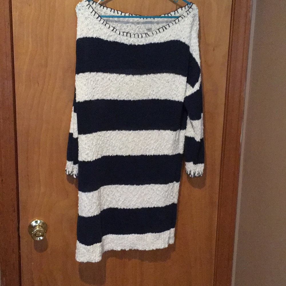 Women’s tunic sweater